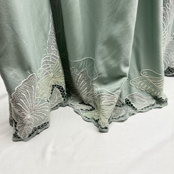 Light Green Embroidered Lacey 2 Piece Women’s Set Skirt And Blouse Plus Size 3X - Picture 6 of 15
